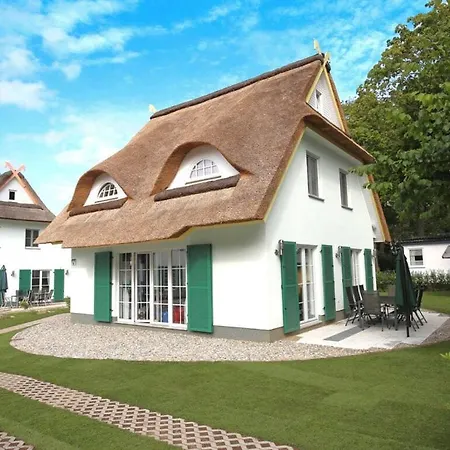 Holiday home Droeoem Unter Reet 2 Comfortable *